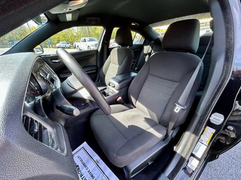 Used 2012 Dodge Charger SE image 7
