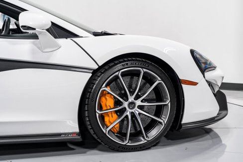 Used 2020 McLaren 570S Spider image 47