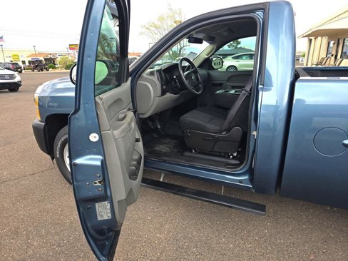 Used 2011 Chevrolet Silverado 1500 W/T image 22