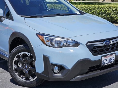 Used 2022 Subaru Crosstrek 2.0i Premium image 5