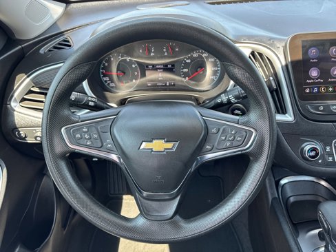 Used 2024 Chevrolet Malibu LT image 17
