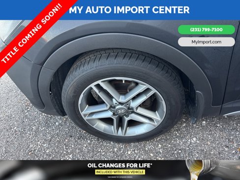 Used 2017 Hyundai Santa Fe Limited w/ Cargo Package image 6