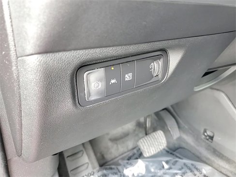 Used 2024 Honda Prologue EX image 11