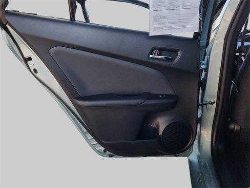 Used 2016 Toyota Prius Three image 29