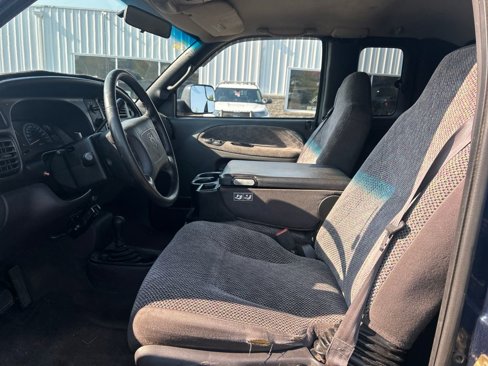 Used 2001 Dodge Ram 2500 Truck SLT image 4