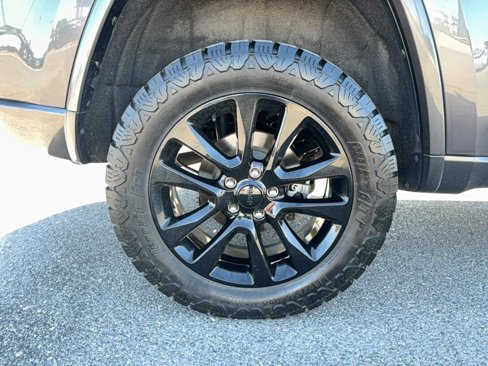 Used 2018 Jeep Grand Cherokee Altitude image 9