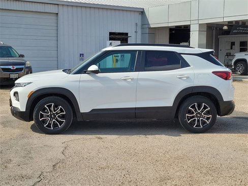 Certified 2023 Chevrolet TrailBlazer ACTIV w/ Sun and Liftgate Package image 42