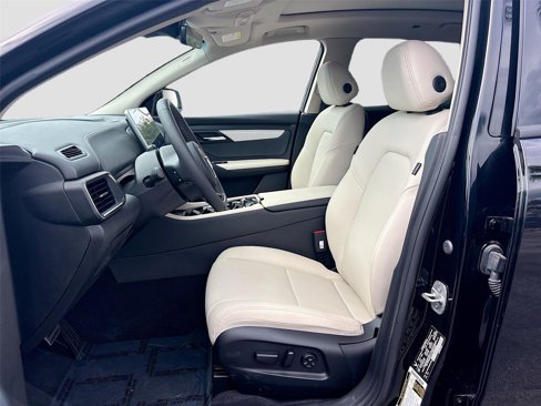 New 2025 VinFast VF 8 Plus image 19