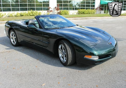 Used 2001 Chevrolet Corvette Convertible w/ Preferred Equipment Group2 image 12