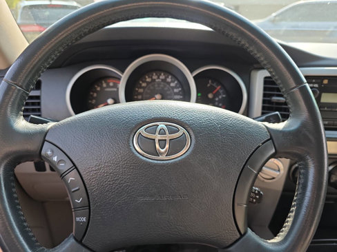 Used 2008 Toyota 4Runner SR5 image 25