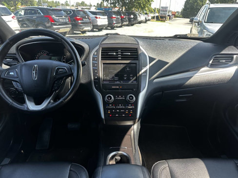 Used 2015 Lincoln MKC FWD image 29