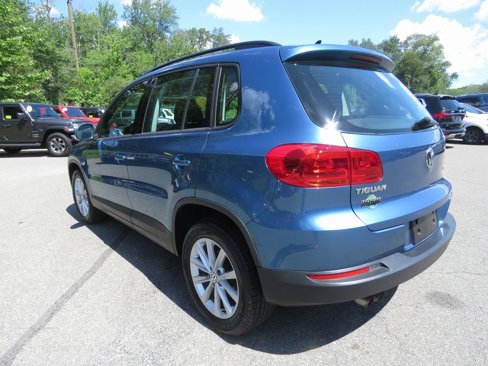 Used 2017 Volkswagen Tiguan Limited w/ Premium Package image 8