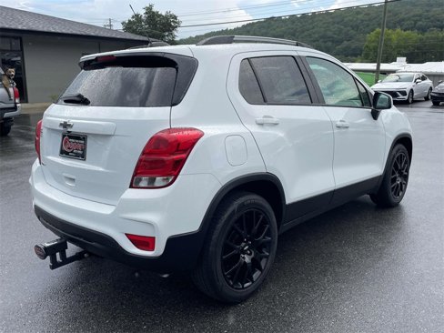 Used 2021 Chevrolet Trax LT w/ Sport Edition image 4
