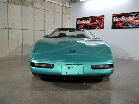 Used 1991 Chevrolet Corvette Convertible image 4