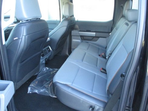 New 2025 Ford F150 Lariat w/ Equipment Group 501A Mid image 9