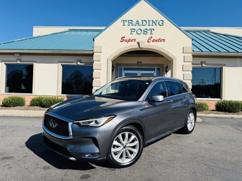 Used 2019 INFINITI QX50 Essential w/ Premium Audio Package image 2