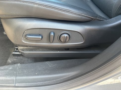Used 2023 Buick Encore GX Select image 31