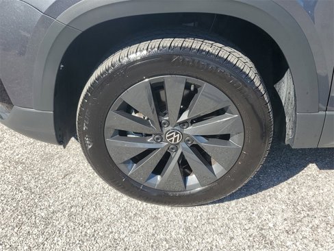 Certified 2022 Volkswagen Taos S w/ IQ Drive S Package image 13