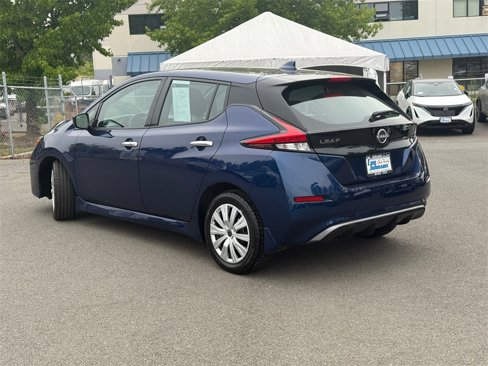 Used 2023 Nissan Leaf S image 7