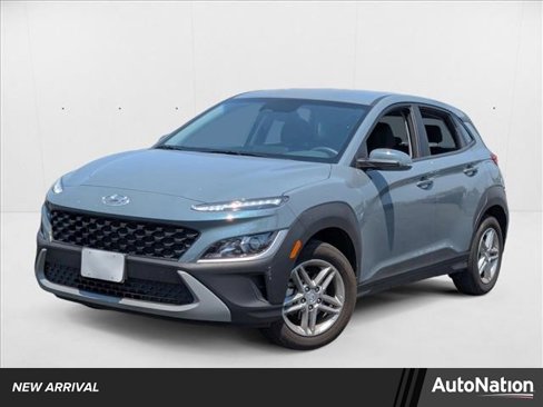 Used 2022 Hyundai Kona SE image 1