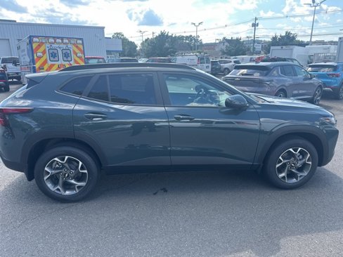 New 2025 Chevrolet Trax LT w/ Driver Confidence Package image 5