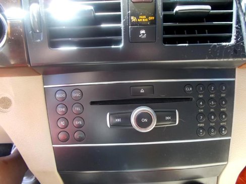 Used 2011 Mercedes-Benz GLK 350 2WD image 20