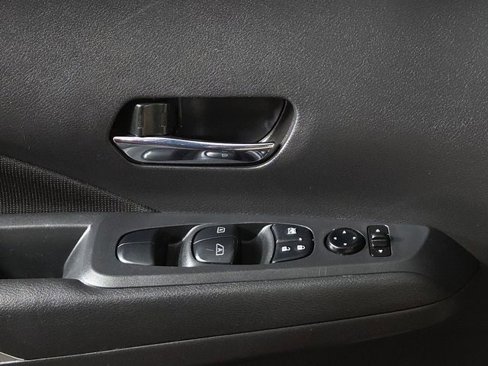 Used 2023 Nissan Kicks SV image 27