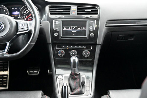 Used 2016 Volkswagen GTI SE w/ Lighting Package (SEL) image 25