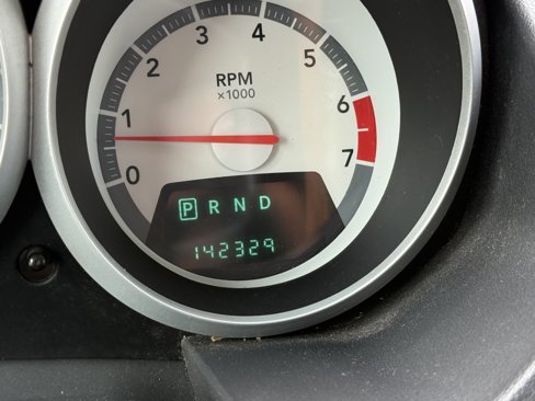 Used 2010 Dodge Grand Caravan SE image 16
