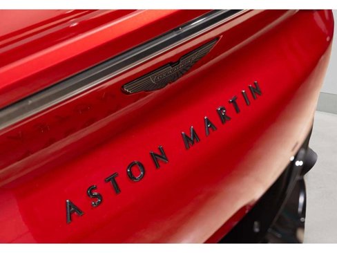 Used 2022 Aston Martin DBX image 37