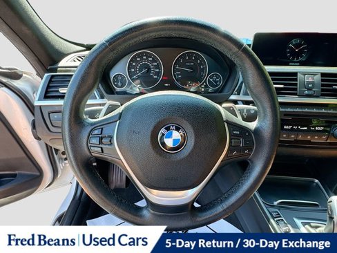 Used 2017 BMW 330i xDrive Sedan image 13