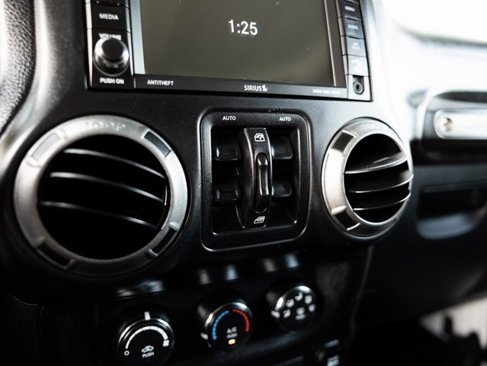 Used 2014 Jeep Wrangler Unlimited Sport w/ Quick Order Package 24S image 18