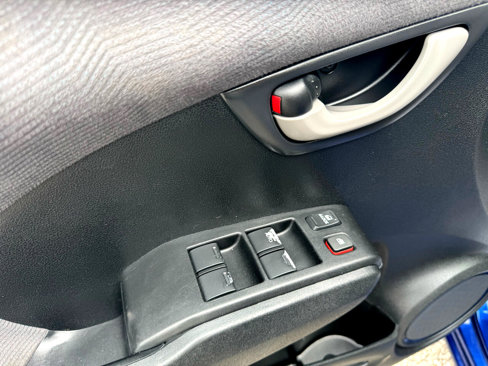 Used 2013 Honda Fit image 13
