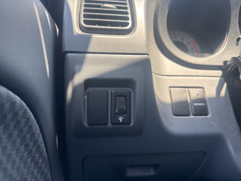 Used 2004 Nissan Xterra XE image 16