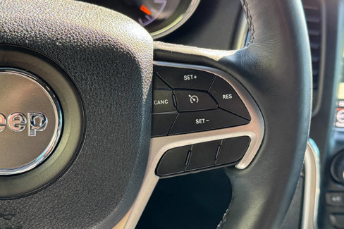 Used 2018 Jeep Grand Cherokee Altitude image 27