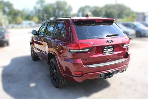Used 2020 Jeep Grand Cherokee Altitude image 13