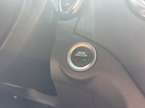 Used 2024 Chevrolet Equinox LT image 29