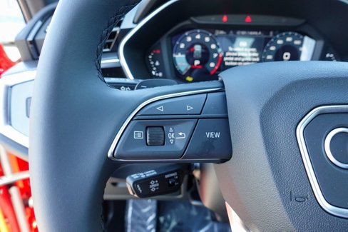 New 2025 Audi Q3 2.0T Premium image 19