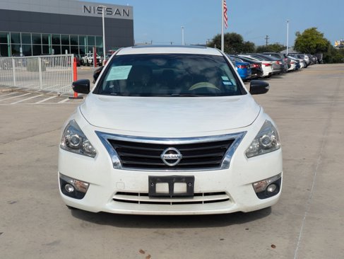 Used 2015 Nissan Altima 2.5 SL image 2