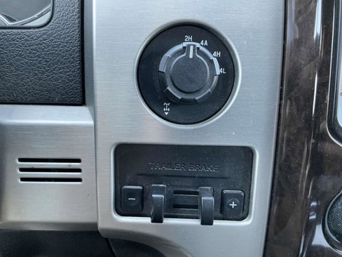 Used 2013 Ford F150 Platinum image 23