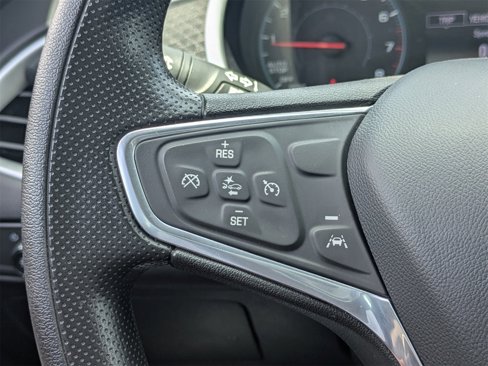 Used 2023 Chevrolet Malibu LT image 5