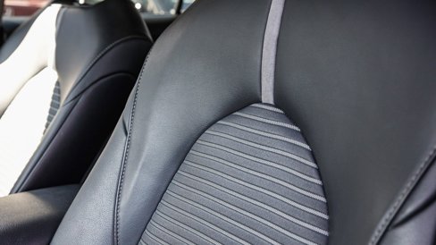Used 2020 Toyota Camry SE image 21