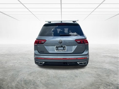 Used 2022 Volkswagen Tiguan SEL R-Line image 5