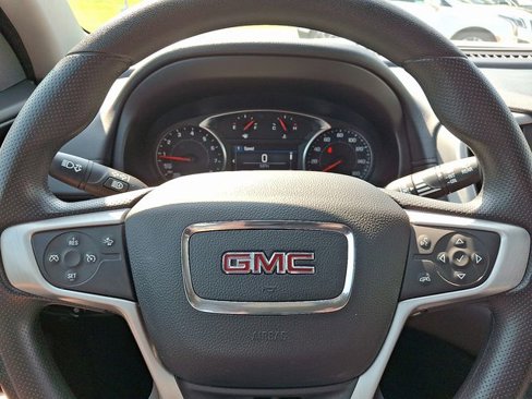 Used 2024 GMC Terrain SLE image 18