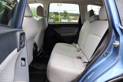 Used 2017 Subaru Forester 2.5i Premium w/ All-Weather Package image 36