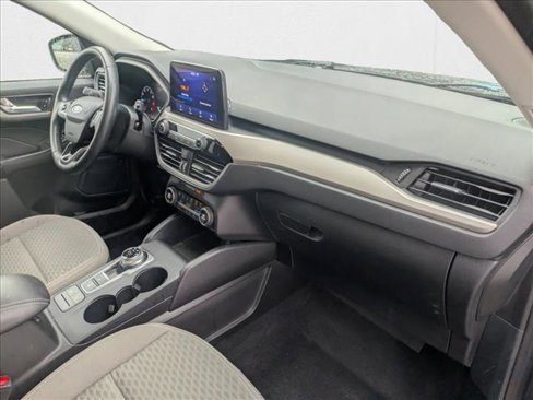 Used 2021 Ford Escape SE w/ SE Sport Appearance Package image 19