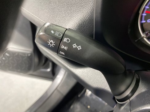 Used 2020 Toyota RAV4 LE image 16