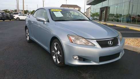 Used 2010 Lexus IS 250C image 2