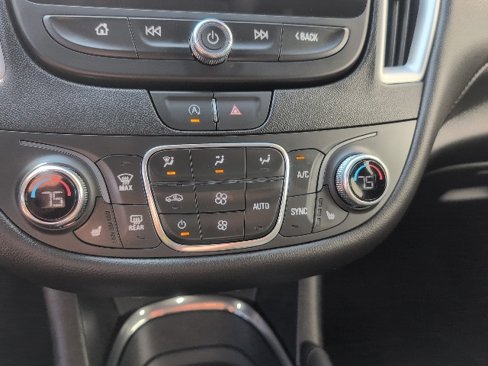 Used 2022 Chevrolet Malibu LT w/ Leather Package image 25