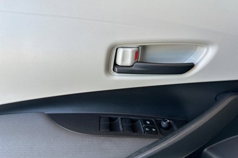 Certified 2022 Toyota Corolla LE image 13